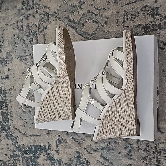 Alfani Strappy Sandals, NIB, Size 7.5M, - Picture 3 of 7